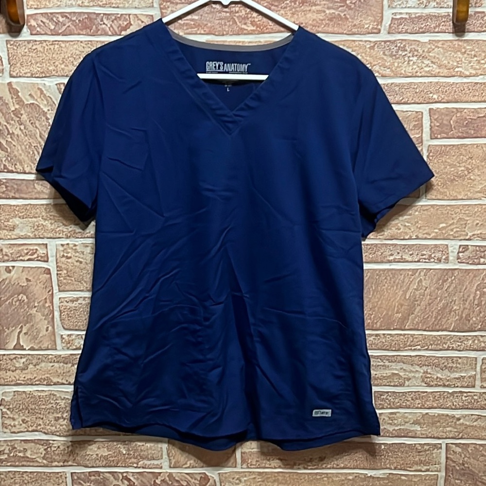 Grey’s Anatomy Women’s Navy Scrub Top Large L